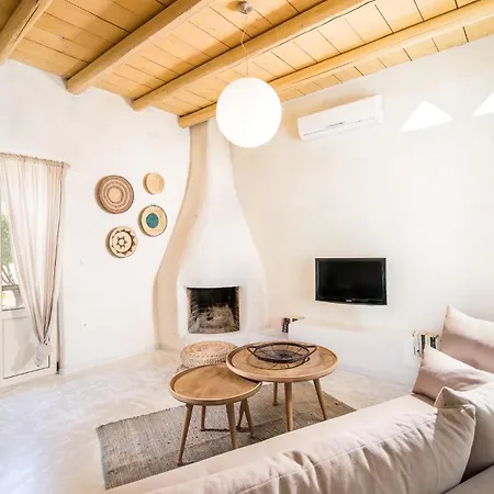 Theona With Private Pool Villa
