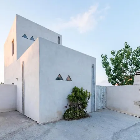 Theona With Private Pool Pitsidia